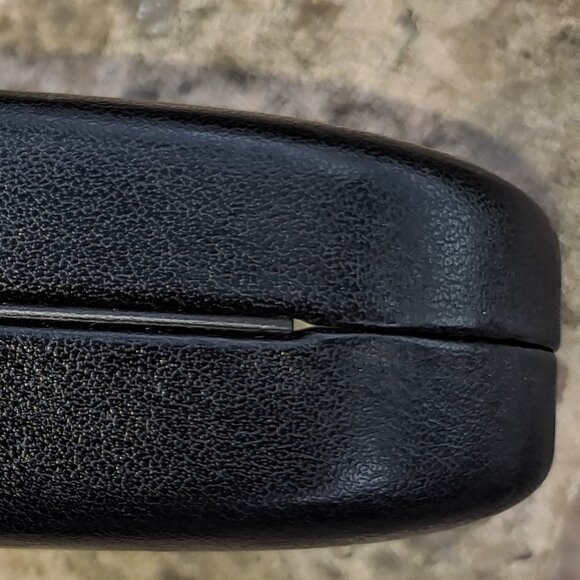 Ray-Ban hard sided glasses case - Picture 8 of 10